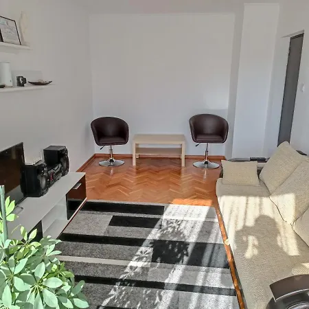 アパート Apartament Berceni *