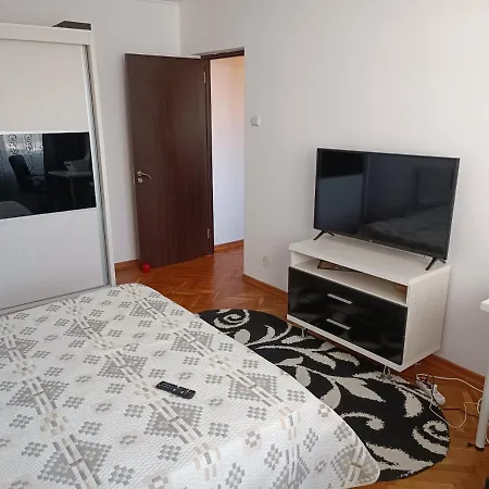 Apartament Berceni アパート ブカレスト